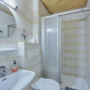 Dreibettzimmer